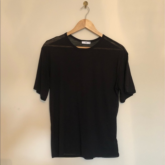 Aritzia TNA Black T-Shirt S - Picture 1 of 4